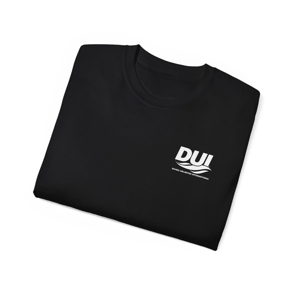 DUI WAVES - Unisex Ultra Cotton Tee