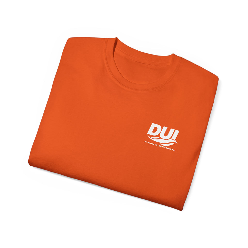 DUI WAVES - Unisex Ultra Cotton Tee