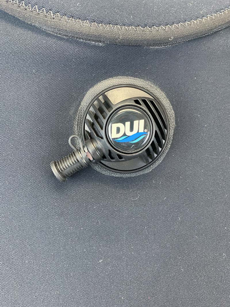 DUI Women's SM CF200SE Premium Drysuit TR7830