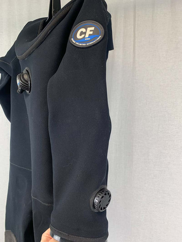 DUI Women's SM CF200SE Premium Drysuit TR7830