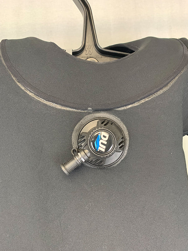 DUI Men's MD CF200SE Premium Drysuit TR8621