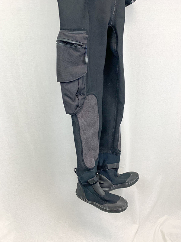 DUI Men's MD CF200SE Premium Drysuit TR8621