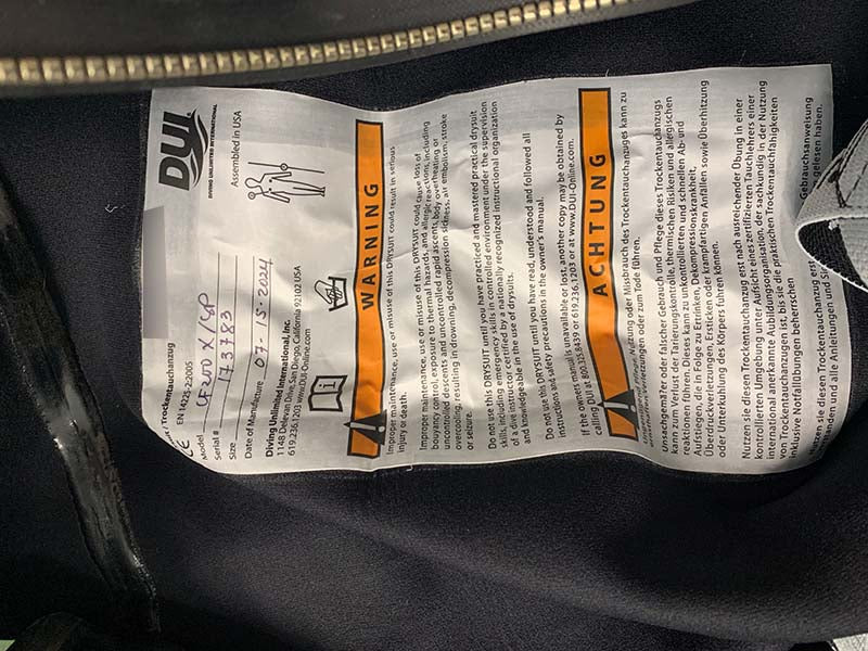 DUI Men's XL CF200X Premium Drysuit TR8888