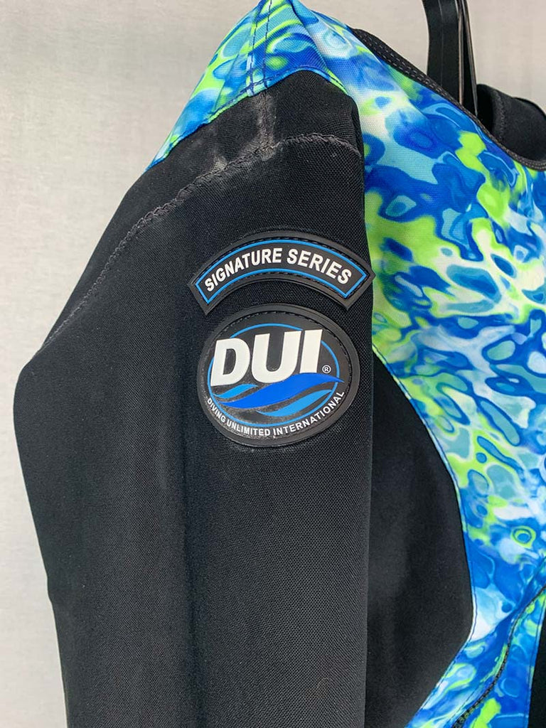 DUI Men's XL CF200X Premium Drysuit TR8888