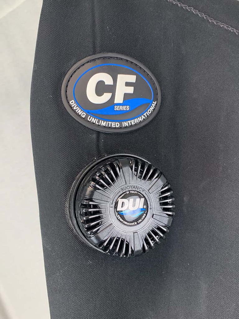 DUI Men's XL CF200X Premium Drysuit TR8888