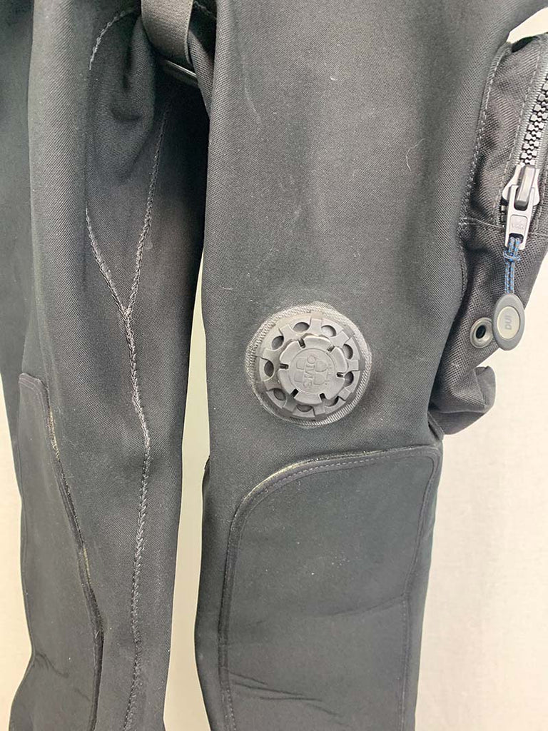 DUI Men's XL CF200X Premium Drysuit TR8888