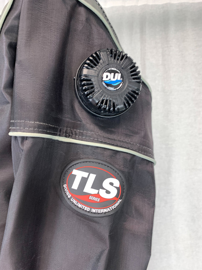 DUI Women's MD TLS350 Classic Premium Drysuit TR8935
