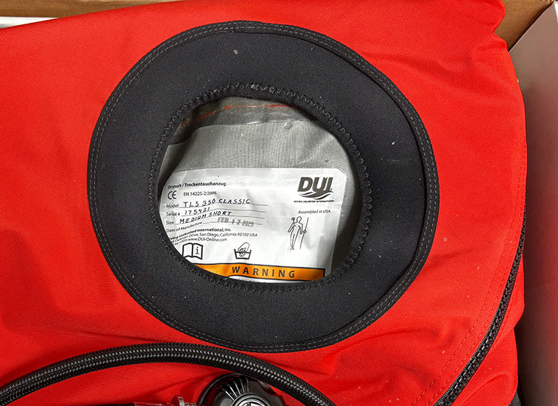 DUI Men's MS TLS350 Classic Drysuit TR8950