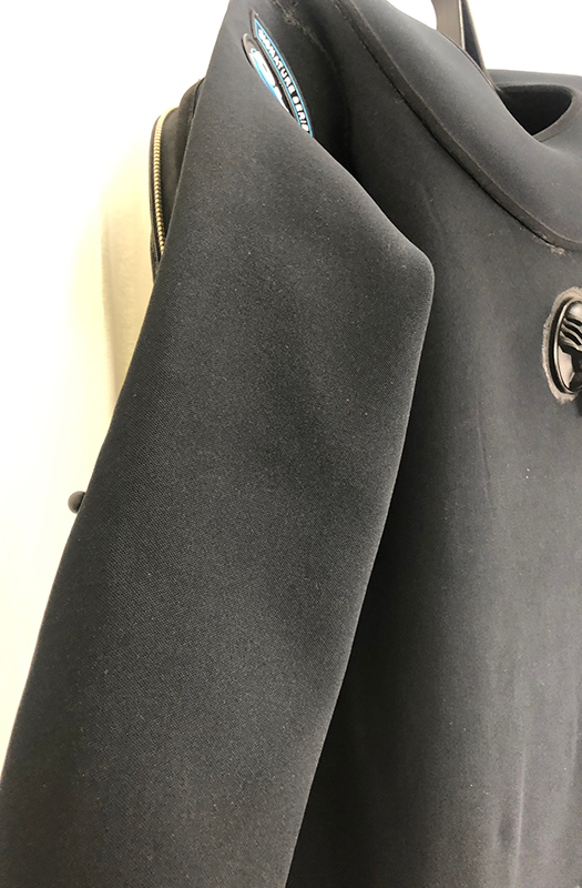 DUI Men's MD CF200SE Premium Drysuit TR8466