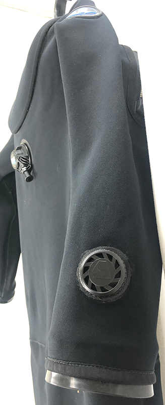 DUI Men's MD CF200SE Premium Drysuit TR8466